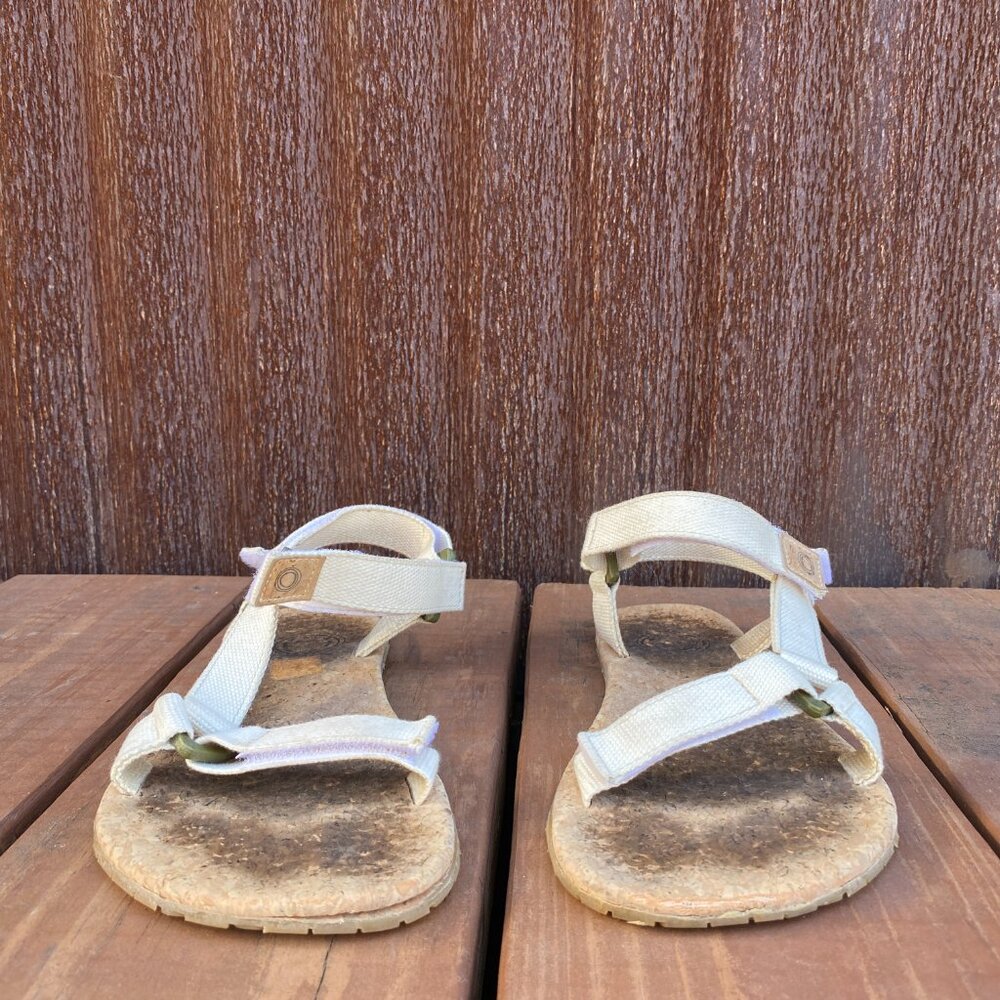 Mukishoes Solstice Sandal - Women's size 38 Natural/Cream - Picture 3 of 10